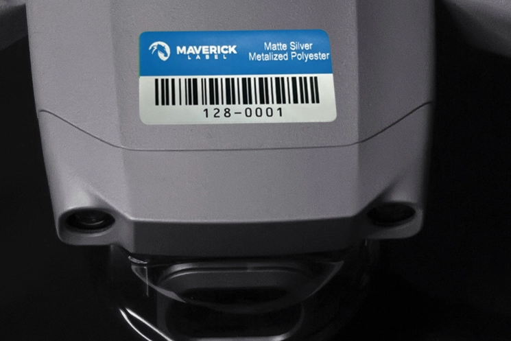 Polyester Metalized Matte Silver Example Material Swatch